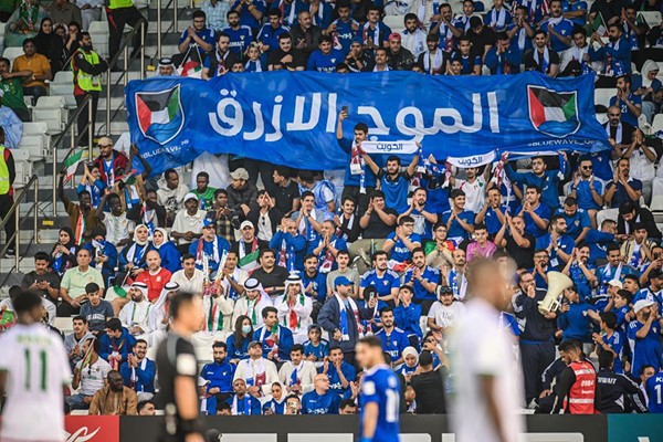 جماهير «الأزرق».. ملحمة كويتية