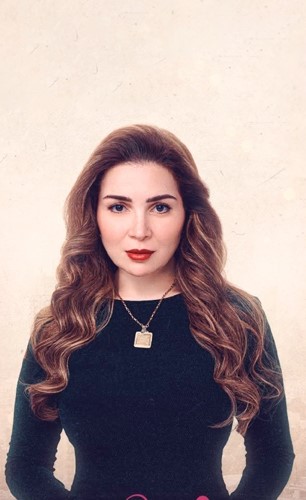 مي عز الدين تتسبب في جدل بين الجمهور