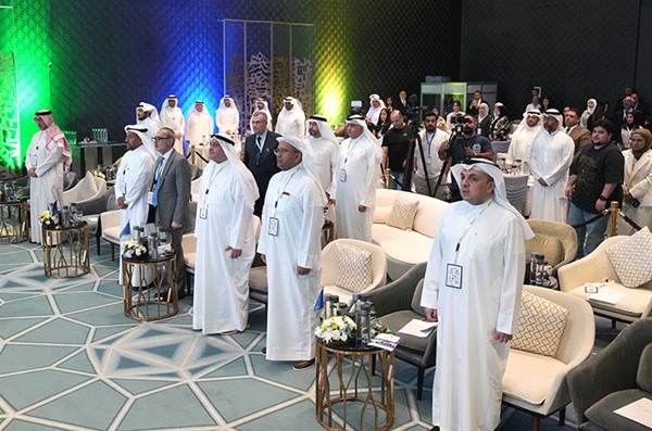 انطلاق قمة الكويت للحوكمة البيئية والمجتمعية لتسريع التحول نحو الطاقة النظيفة والمستدامة بدول الخليج