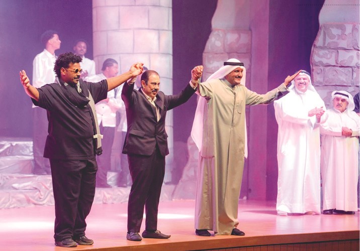  مصاص الدماء .. قدمت الماضي بنكهة الحاضر