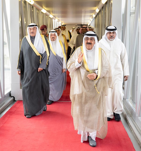 صاحب السمو يتوجه إلى مملكة البحرين لترؤس وفد البلاد في القمة الخليجية