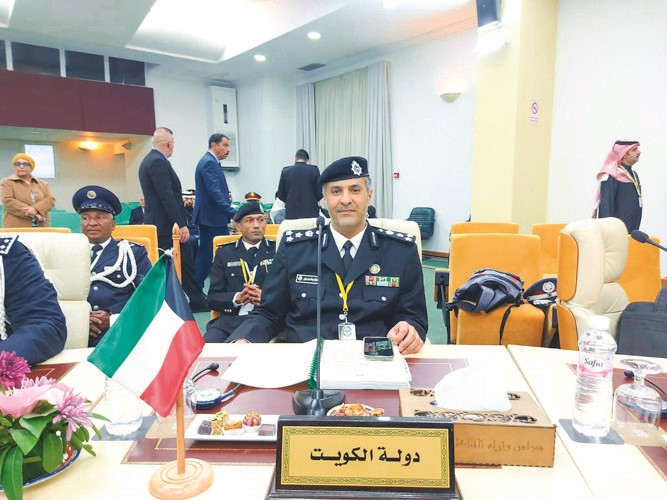 وفد الكويت المشارك في المؤتمر برئاسة العميد صنيتان المطيري