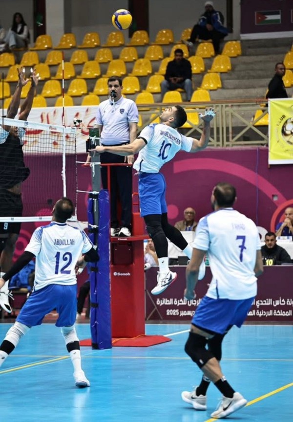  أزرق الطائرة يحصد برونزية كأس التحدي العربي