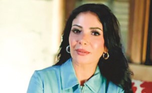 منى زكي: مقارنتي بصابرين.. ظالمة