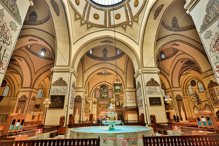 مدينة بورصة التركية.. ترسخ ريادتها عالميا بالسياحة الصحية