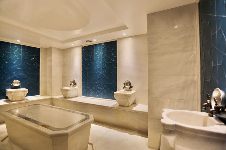 مدينة بورصة التركية.. ترسخ ريادتها عالميا بالسياحة الصحية