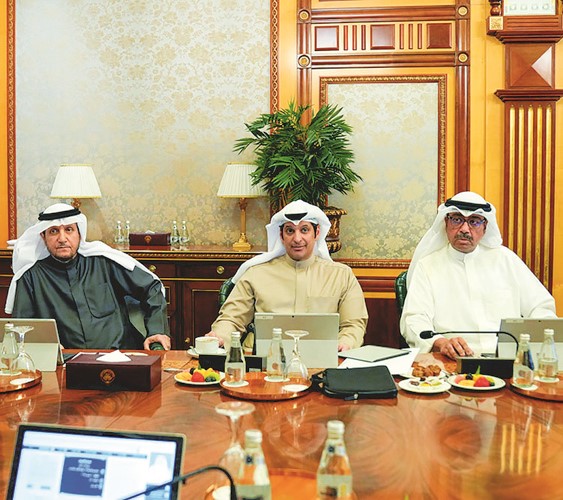 شريدة المعوشرجي وعبدالرحمن المطيري والشيخ عبدالله العلي
