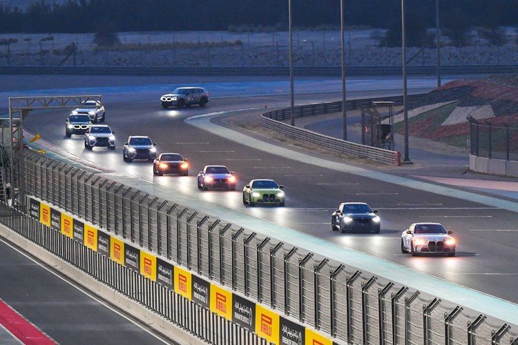  علي الغانم وأولاده للسيارات تنظم تجربة قيادة BMW M على حلبة KMT 