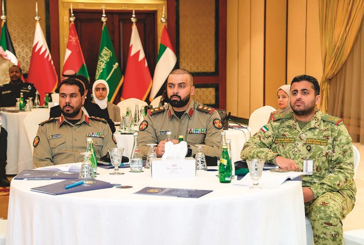 عدد من المشاركين بالدورة التدريبية الخليجية للمستجيبين الأوائل في مجال الطوارئ الإشعاعية