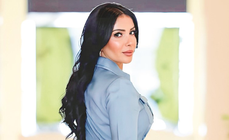 منى زكي بعد عرض «الست»: ضميري مرتاح