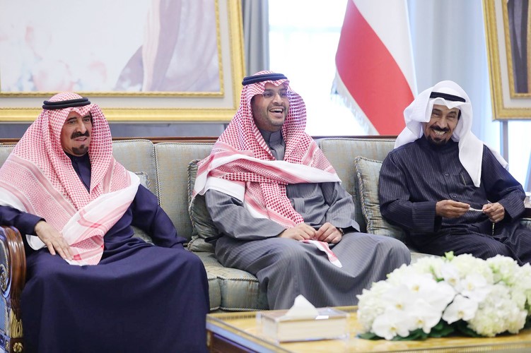 الشيخ علي الجابر وصاحب السمو الملكي الأمير تركي بن محمد والشيخ أحمد الجابر