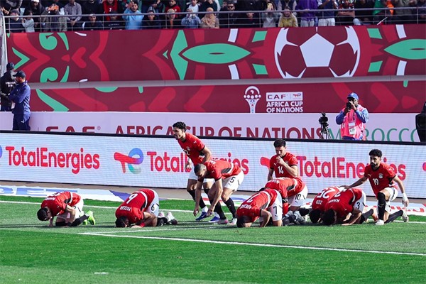 كأس أمم أفريقيا.. حسام حسن يرفض التعليق على حكم مباراة مصر وجنوب أفريقيا.. ويؤكد: لاعبونا قمة "الرجولة والجدعنة"
