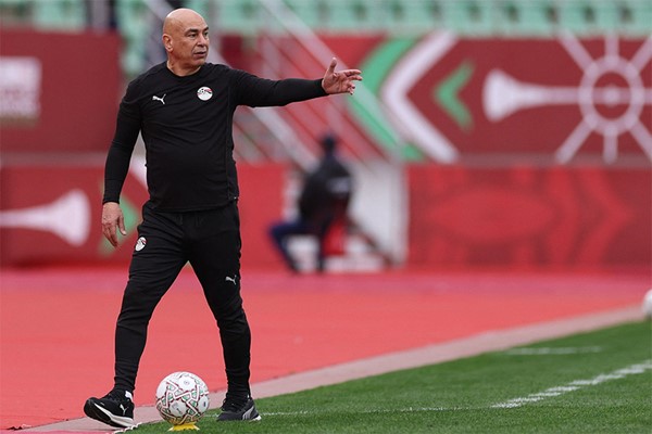 كأس أمم أفريقيا.. حسام حسن يرفض التعليق على حكم مباراة مصر وجنوب أفريقيا.. ويؤكد: لاعبونا قمة "الرجولة والجدعنة"