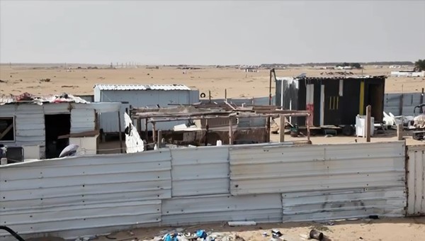حملة أمنية مشتركة في منطقة كبد تسفر عن إزالة تعديات وضبط كميات كبيرة من المخدرات والخمور والمطلوبين