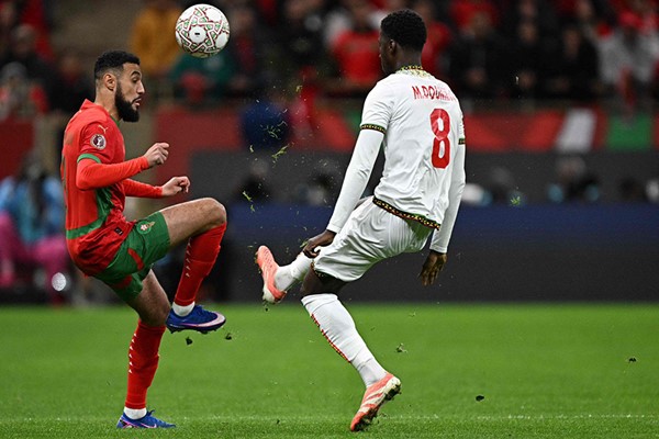مالي تخطف نقطة من المغرب