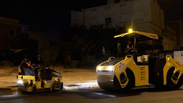 وزيرة الأشغال: مواصلة الصيانة الجذرية لطريق 251 في مبارك الكبير