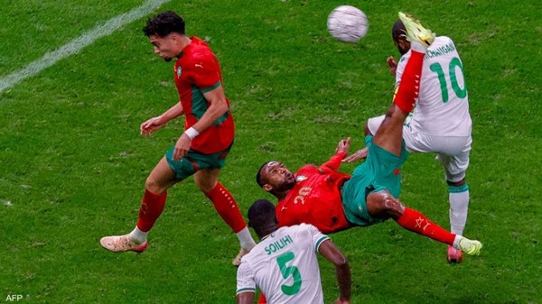 الاتحاد الأفريقي يحتفي بالهدف "مراراً وتكراراً مع الكعبي"