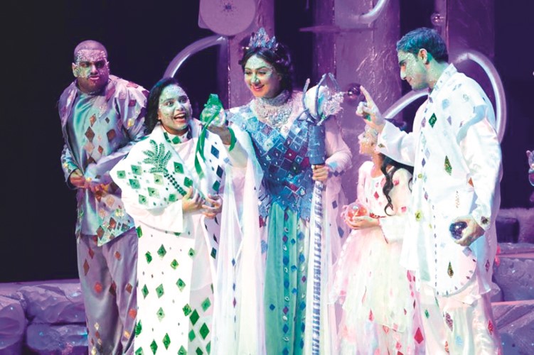  خور فكان تكتسح جوائز مسرح الطفل الـ 19 بالإمارات