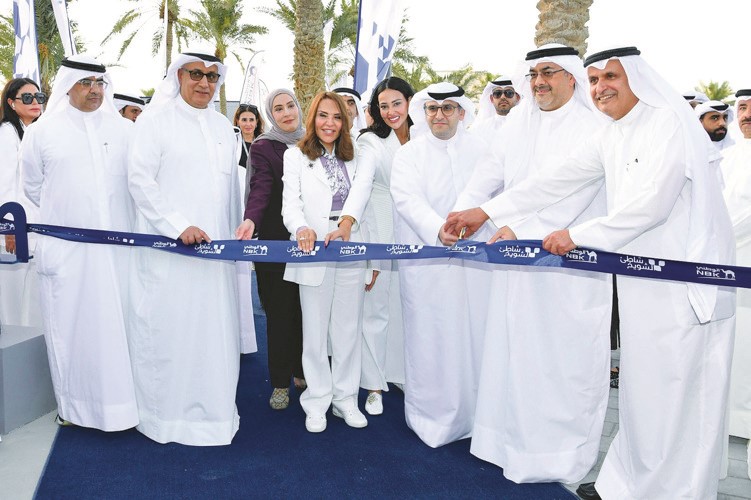  الوطني يرسخ ريادته في المسؤولية المجتمعية بمبادرات مبتكرة