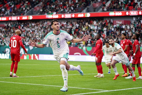 الجزائر تفوز على غينيا الاستوائية.. وتضرب موعداً قوياً مع الكونغو الديموقراطية في ثمن نهائي كأس أمم أفريقيا