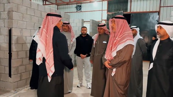 بالفيديو.. النائب الأول يشرف على ضبط مواقع لتخزين الألعاب النارية بدون ترخيص: تطبيق القانون بحزم على كل من يخالف الأنظمة أو يتجاوز التعليمات