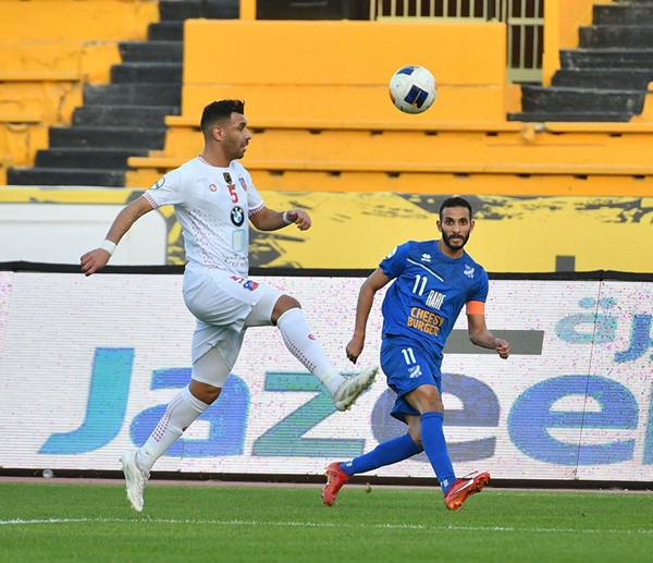 بالسبعة .. الكويت يحافظ على الصدارة بالانتصار على التضامن
