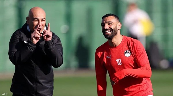 قبل مواجهة بنين.. حسام حسن: نرفض نغمة الاستهانة بالمنافس واحتراف اللاعبين الأفارقة في أوروبا جعل كل المواجهات صعبة.. «من يريد اللقب عليه احترام المنافسين»