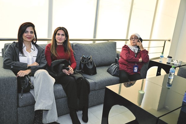 الزميلات بشرى شعبان وبيان عاكوم وندى أبو النصر