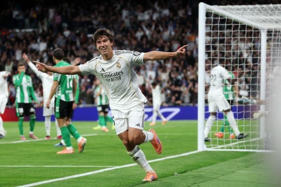 "هاتريك" غارسيا يقود ريال مدريد لاكتساح ريال بيتيس في الدوري الإسباني