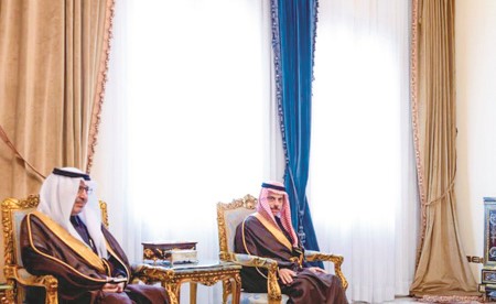 الرئيس المصري ووزير الخارجية السعودي يؤكدان ضرورة التوصل إلى حلول سلمية لأزمات المنطقة