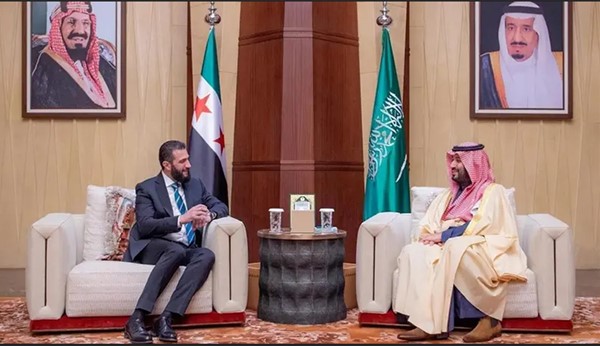 ولي العهد السعودي يبحث هاتفياً مع الرئيس السوري فرص تطوير التعاون الثنائي وآخر مستجدات المنطقة