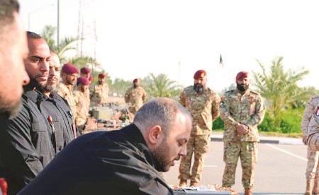 رئيس الأركان زار الحرس الأميري: تطوير البرامج التدريبية وفق أحدث الأساليب العسكرية