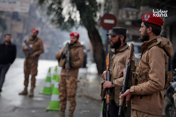 القوات السورية تبسط سيطرتها على الاشرفية في حلب ..وتجهز لنقل مسلحي قسد من الشيخ مقصود لشرق الفرات