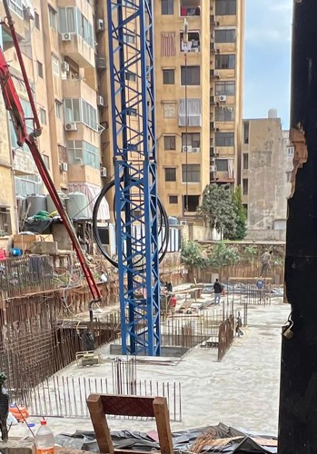 مشهد غير هامشي في لبنان.. عجلة البناء عادت بحذر واللبناني محركها