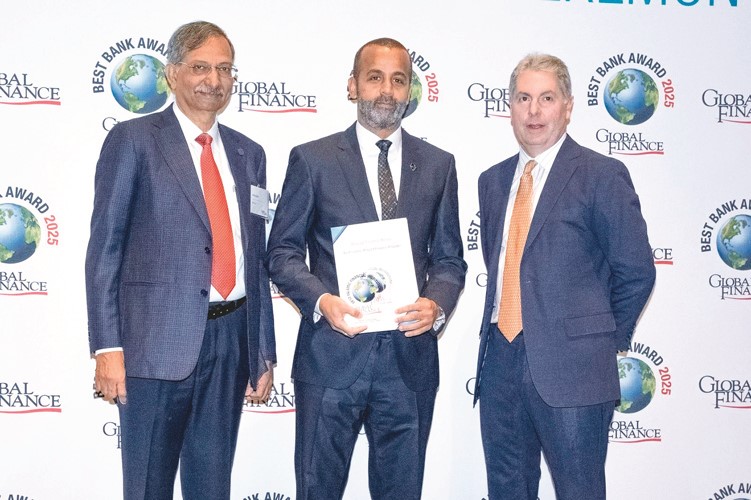  بيت التمويل يختتم 2025 بإنجازات استثنائية توجت بحصد 58 جائزة