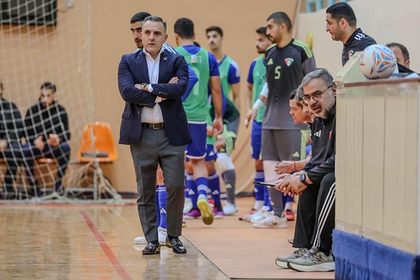 "أزرق الصالات" يخسر ودّية العراق