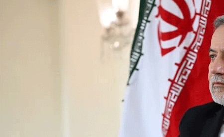 وزير الخارجية الإيراني: عراقجي: إيران «لا تريد الحرب لكنها مستعدة لها»