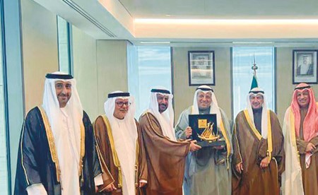 رئيس المجلس الأعلى للقضاء بحث مع وفد المحكمة الاتحادية الإماراتي العلاقات بمجالات القضاء والعدالة
