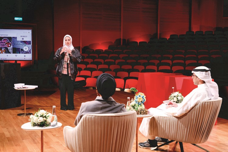 طلبة وخريجو AUM يقدمون مشاريع متميزة في معرض Winterpreneur Fair بنسخته الثانية