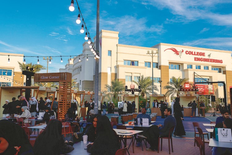 طلبة وخريجو AUM يقدمون مشاريع متميزة في معرض Winterpreneur Fair بنسخته الثانية