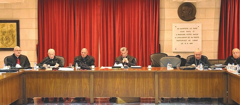 البطريرك بشارة الراعي مترئسا الاجتماع الشهري للمطارنة الموارنة في بكركي