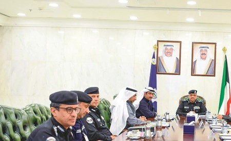 الوهيب: «الداخلية» حريصة على دعم كل ما من شأنه تحسين الحركة المرورية