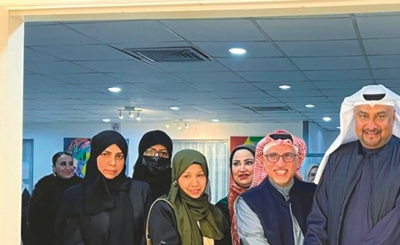 «بصمة خليجية».. مدارس فنية متعددة