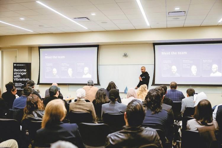  زين تضع 11 شركة عربية ناشئة على مائدة ابتكارات عاصمة التقنية