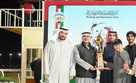 «سحاب» بطلاً لكأس «مربط النوادر» ومنافسة قوية في «التاج الثلاثي»