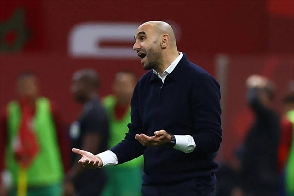 وليد الركراكي: على السنغال أن تكون قوية لتفوز على المغرب