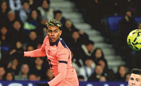 برشلونة يسقط بعد 11 انتصاراً توالياً