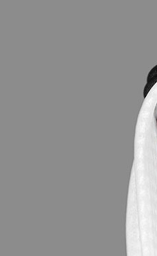 وزير الصحة يصدر قرارًا وزاريًا بإلغاء تراخيص أربع صيدليات