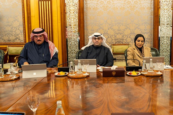 مجلس الوزراء: إلحاق مكتب تكريم الشهداء وأسرهم بـ«الدفاع» وتخصص الاعتمادات المالية اللازمة لهذا المكتب في ميزانية الوزارة