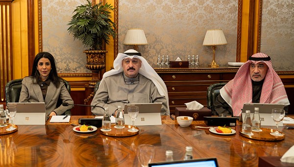 مجلس الوزراء: إلحاق مكتب تكريم الشهداء وأسرهم بـ«الدفاع» وتخصص الاعتمادات المالية اللازمة لهذا المكتب في ميزانية الوزارة
